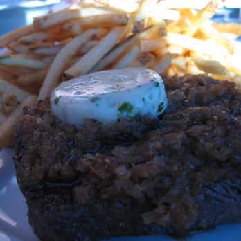 Bouchon - Steak frites - French Near Me - Yountville, California