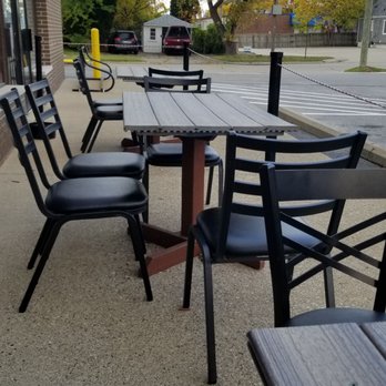 Cadillac Straits Brewing Co - Outdoor setup. Basically in the parking lot although I appreciated that they added some chairs and tables. - Breweries Near Me - Madison Heights, Michigan Cadillac Straits Brewing Co - Outdoor setup. Basically in the parking lot although I appreciated that they added some chairs and tables. - Breweries Near Me - Madison Heights, Michigan