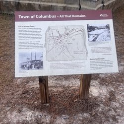 Suwannee River State Park - Old Columbus FL cemetery