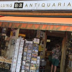 Buchhandlung & Antiquariat Naumann und Eisenbletter - Eingang