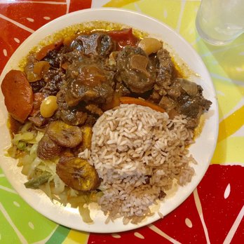 Sun Splash Bar & Grill - Oxtail, rice and peas, vegetables - Caribbean Near Me - Hartford, Connecticut Sun Splash Bar & Grill - Oxtail, rice and peas, vegetables - Caribbean Near Me - Hartford, Connecticut