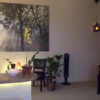 Charlotte Harbor Massage - Reception area - Skin Care Near Me - Punta Gorda, Florida Charlotte Harbor Massage - Reception area - Skin Care Near Me - Punta Gorda, Florida