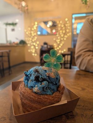 Con Sabor a Sinaloa: Sushi, Churros, Coffee & Ice Cream by null