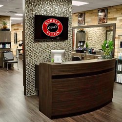 Gina's Barber & Salon