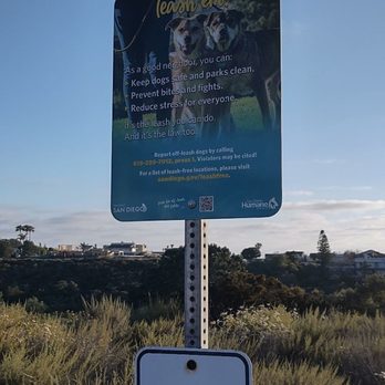 Crest Canyon Park - More signs near the trailhead - Parks Near Me