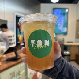 Crispy Apple Ice Tea Crispy Apple Ice Tea