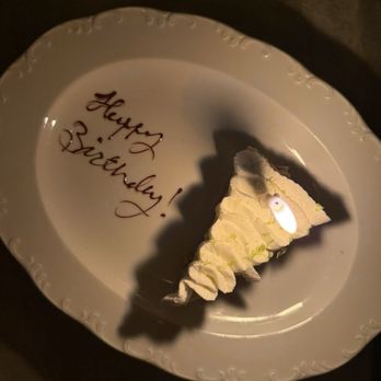 Sunny's Steakhouse - Complimentary Birthday Key Lime slice - Cocktail Bars Near Me - Miami, Florida