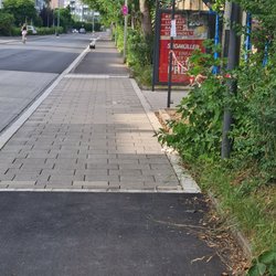 Bushaltestelle Prinz-Karl-Viertel - Nach dem Umbau