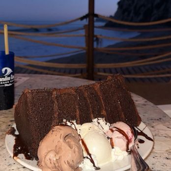 Paradise Cove Beach Cafe - American Near Me - Malibu, California Paradise Cove Beach Cafe - American Near Me - Malibu, California