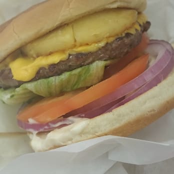 The Red Onion - Yummy burger - American Near Me - Concord, California