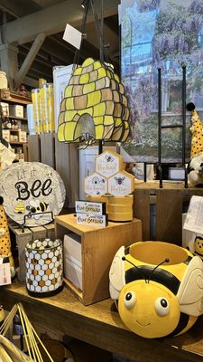 Cracker Barrel Old Country Store by null