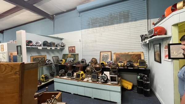 Man in the Sea Museum by null
