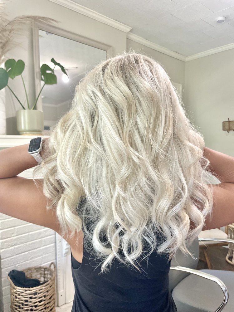 SALON CORBEAU Updated September 2024 140 N Broad St, Winder