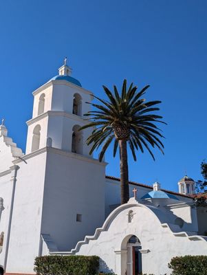 Mission San Luis Rey by null
