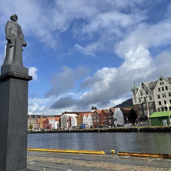 Bryggen - View - Landmarks & Historical Buildings Near Me - Bergen, 12