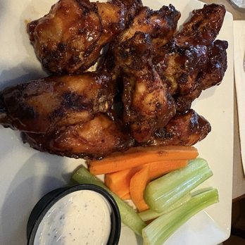 Hideaway Bar & Grill - Wings - Bars Near Me - Wilmington, Delaware Hideaway Bar & Grill - Wings - Bars Near Me - Wilmington, Delaware