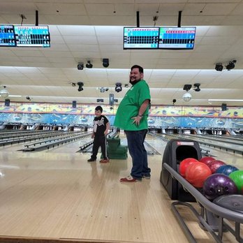 MacDade Bowl - Bowling Near Me - Ridley, Pennsylvania