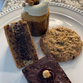 Two Fat Cookies - IG: Thefoodiesandthebeasts - Bakeries Near Me - Delray Beach, Florida Two Fat Cookies - IG: Thefoodiesandthebeasts - Bakeries Near Me - Delray Beach, Florida