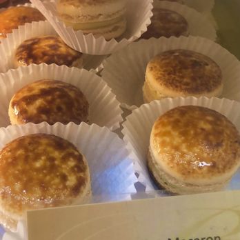 Bread & Cie - Creme Brûlée Macaron - Bakeries Near Me - San Diego, California Bread & Cie - Creme Brûlée Macaron - Bakeries Near Me - San Diego, California