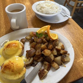 Old Monterey Cafe - Breakfast & Brunch Near Me - Monterey, California Old Monterey Cafe - Breakfast & Brunch Near Me - Monterey, California