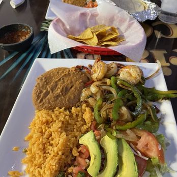 Taquería Jalisco - Camarones a la plancha - Mexican Near Me - Carlsbad, New Mexico