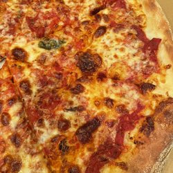 Carmine's - Cheese Pizza