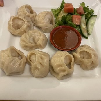 Tibet Cafe - Steamed chicken MoMo dumplings - Himalayan/Nepalese Near Me - Toronto, Ontario