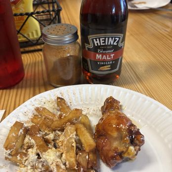 Twilley's Willys - Wings, crab fries, malt vinegar and old bay - Hot Dogs Near Me - Fenwick Island, Delaware