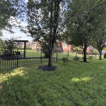 Raatz Fence - Fences & Gates Near Me - Louisville, Kentucky Raatz Fence - Fences & Gates Near Me - Louisville, Kentucky