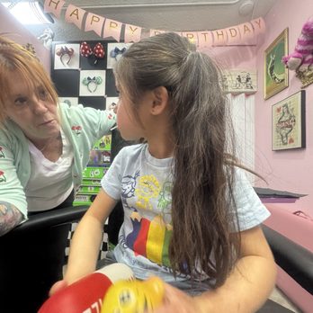 Down The Rabbit Hole Body Art Studio - Piercing - Piercing Near Me - Las Vegas, Nevada Down The Rabbit Hole Body Art Studio - Piercing - Piercing Near Me - Las Vegas, Nevada