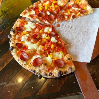 GoreMade Pizza - Fantastic Neapolitan pizza - Pizza Near Me - Columbus, Ohio