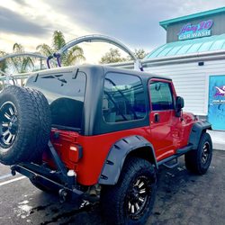 Hang 10 Car Wash