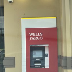 Wells Fargo Bank - Working Wells Fargo ATM:)