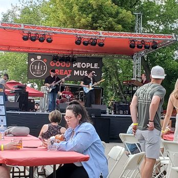Pollyanna Brewing - Roselle - Breweries Near Me - Roselle, Illinois Pollyanna Brewing - Roselle - Breweries Near Me - Roselle, Illinois