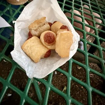 Walter's Hot Dogs - Mamaroneck - Small Pigs in a Blanket (5) - Hot Dogs Near Me - Mamaroneck, New York Walter's Hot Dogs - Mamaroneck - Small Pigs in a Blanket (5) - Hot Dogs Near Me - Mamaroneck, New York