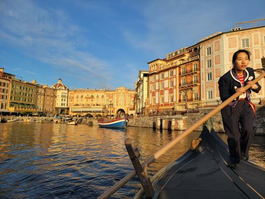 Tokyo DisneySea by null