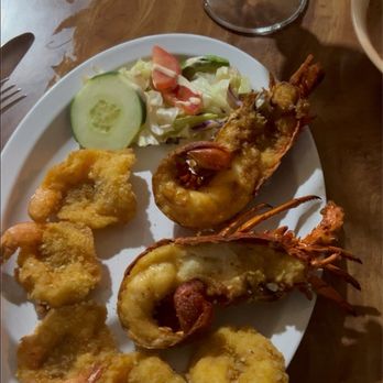 El Capi #1 - Fried shrimp and lobster - Seafood Near Me - Puerto Nuevo, BCN