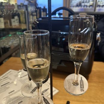 SF Uncork'd - Wine Bars Near Me - San Francisco, California SF Uncork'd - Wine Bars Near Me - San Francisco, California