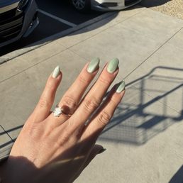 Kelli is amazing! She always does the best job and takes her time with my nails. I bring her inspo pictures and she always nails it!