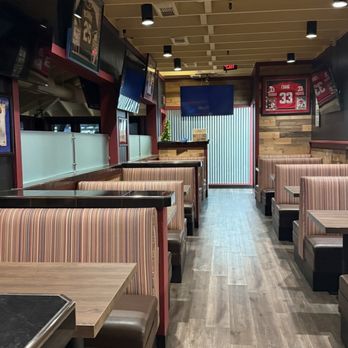 Barcelona Restaurant and Bar - Interior - Bars Near Me - Milpitas, California