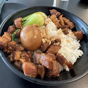Dumpling King - Pork belly bowl - Rice, pork belly chunks, egg, bok choy and a delicious sauce!! - Dim Sum Near Me - Pembroke Pines, Florida