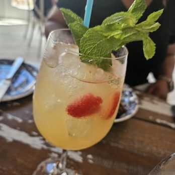 The Hampton Social - Orlando - Seafood Near Me - Orlando, Florida