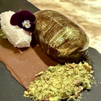 Lira - Dubai Cheesecake: valrhona chocolate, manjari ganache, toasted katafi, pistachio, rose syrup, edible gold - New American Near Me - Campbell, California