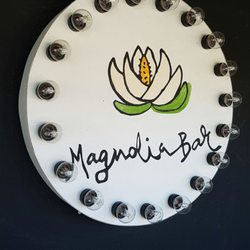Magnolia - Sign