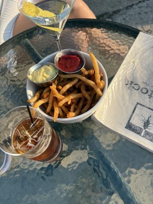 Rootstock Wine & Beer Bar by null