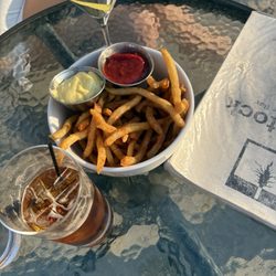 Rootstock Wine & Beer Bar - Fries, highball, martini
