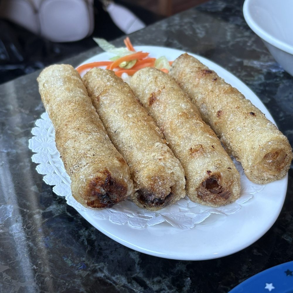 Spring Vietnamese Cuisine - Cha gio heo ($9.50) - Vietnamese Near Me - Calgary, Alberta Spring Vietnamese Cuisine - Cha gio heo ($9.50) - Vietnamese Near Me - Calgary, Alberta