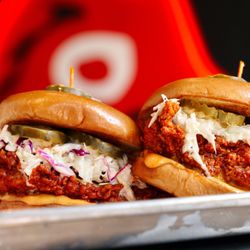Hattie B's Hot Chicken - Huntsville