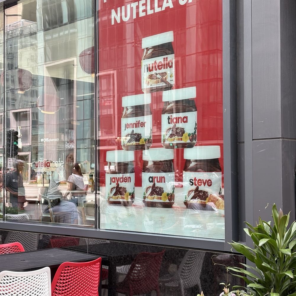 Nutella Cafe - Outside - Desserts Near Me - Chicago, Illinois Nutella Cafe - Outside - Desserts Near Me - Chicago, Illinois