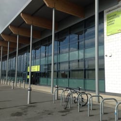 Djanogly Community Leisure Centre - Leisure centre entrance.